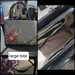 Magnolia and Vine tote